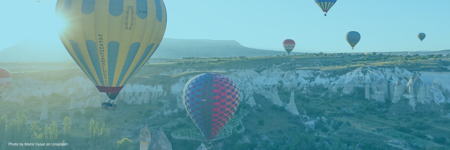 unspl_hot-air-balloon_mahir-uysal-color-overlay